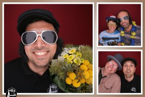 3 Fotos auf einem PictureStrip im 3:2 Format. Ideal für die Ausbelichtung in 20x30cm geeignet. Individuell und von Hand erstellt. Kostenlos für unsere Kunden und sicher eine tolle Erinnerung an eine lustige Photobooth Party!